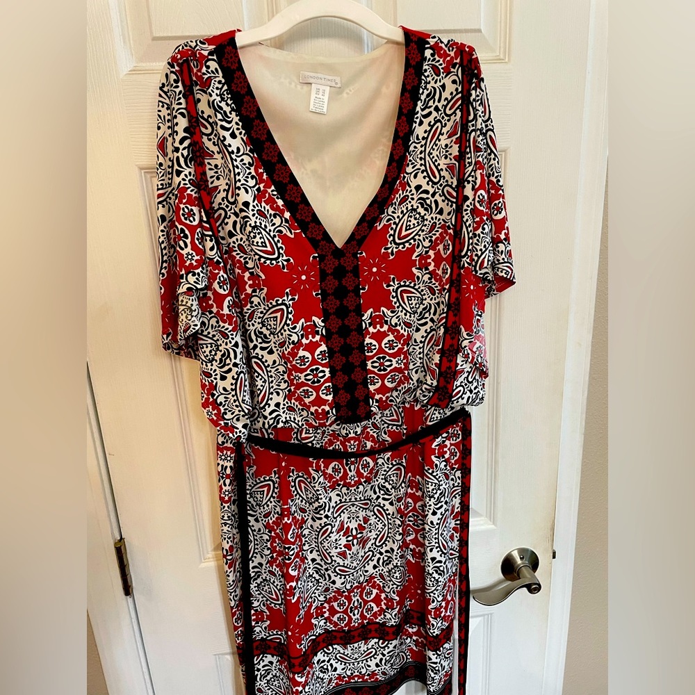Dress red/white/black